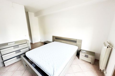 Apartament a Sassari, Sassari, Sassari - € 600/mes | Ref: A0677 - foto 4