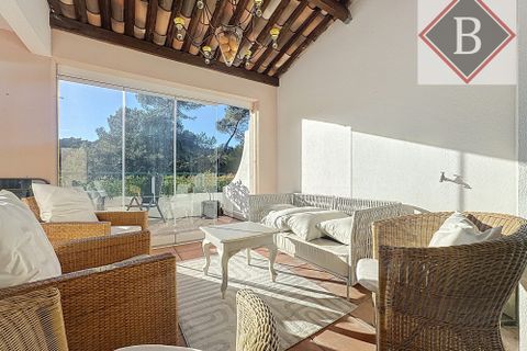 Rækkehus i Mougins, Alpes-Maritimes, Mougins - € 649.000 | Ref: VM1952-BOURGEOISIMMO06 - foto 2