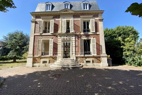 Villa a Chatou, Yvelines, Chatou - € 5.000/mes | Ref: 26 - foto 3