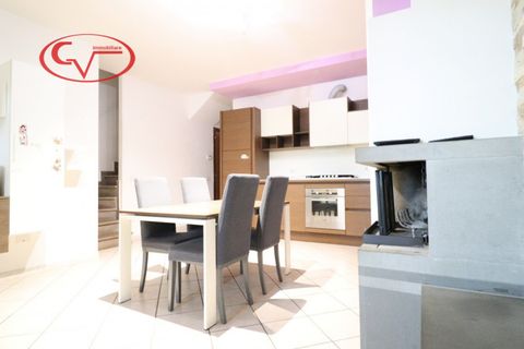 Lejlighed i Montevarchi, Arezzo, Montevarchi - € 145.000 | Ref: 7496 - foto 2
