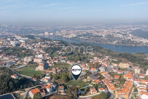 Helårsgrund i Oliveira do Douro, Porto, Oliveira do Douro - € 495.000 | Ref: ZMPT582321 - foto 13