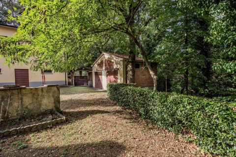 Villa i Arezzo, Arezzo, Arezzo - € 499.000 | Ref: a10862rv2393135 - foto 25