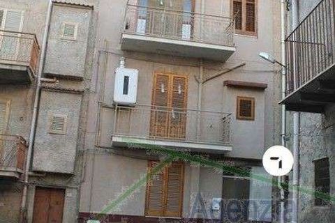 Byhus i Cianciana, Agrigento, Cianciana - € 39.000 | Ref: RP-727173-727173 - foto 2