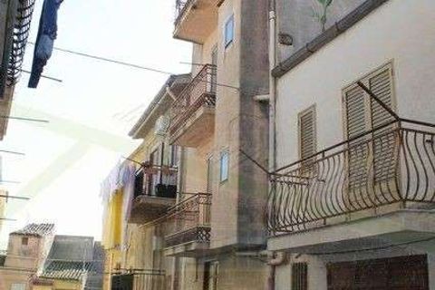 Byhus i Cianciana, Agrigento, Cianciana - € 56.000 | Ref: RP-728842-728842 - foto 1