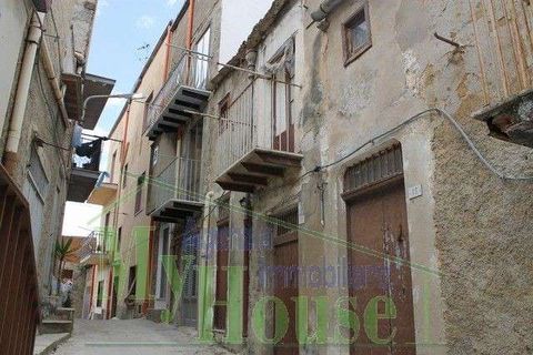Byhus i Cianciana, Agrigento, Cianciana - € 6.000 | Ref: RP-728979-728979 - foto 1