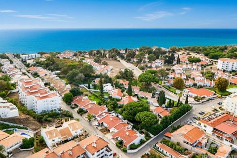 Rækkehus i Albufeira, Faro, Albufeira - € 470.000 | Ref: 145675 - foto 1