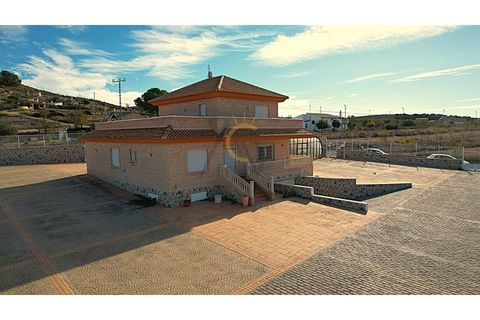 Villa i Pinoso, Alicante, Pinoso - € 589.000 | Ref: DNV0606 - foto 3