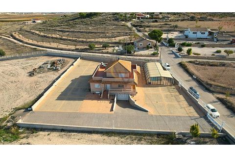 Villa i Pinoso, Alicante, Pinoso - € 589.000 | Ref: DNV0606 - foto 7