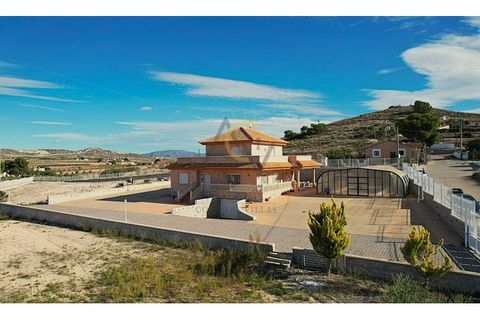 Villa i Pinoso, Alicante, Pinoso - € 589.000 | Ref: DNV0606 - foto 40