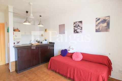 Lejlighed i Empuriabrava, Gerona, Empuriabrava - € 140.000 | Ref: V28 - foto 8