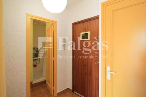 Lejlighed i Empuriabrava, Gerona, Empuriabrava - € 140.000 | Ref: V28 - foto 13