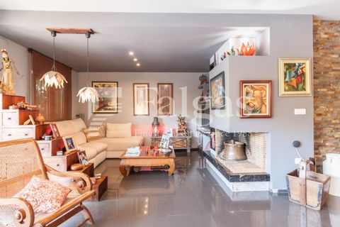 Villa i Empuriabrava, Gerona, Empuriabrava - € 850.000 | Ref: 513 - foto 6
