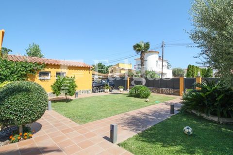 Villa i Empuriabrava, Gerona, Empuriabrava - € 850.000 | Ref: 513 - foto 23