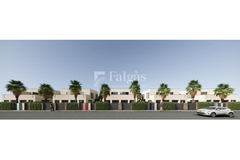 Villa i Empuriabrava, Gerona, Empuriabrava - € 399.000 | Ref: V18 - foto 9