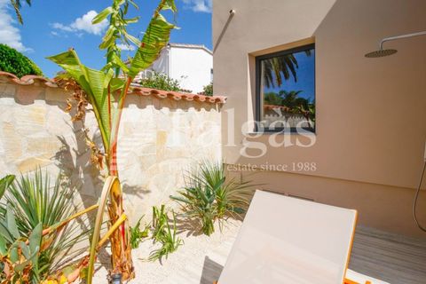 Villa i Empuriabrava, Gerona, Empuriabrava - € 1.390.000 | Ref: 533 - foto 40