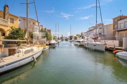 Villa i Empuriabrava, Gerona, Empuriabrava - € 1.090.000 | Ref: 051 - foto 9