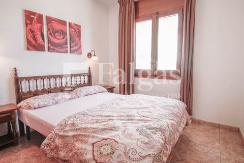 Villa i Empuriabrava, Gerona, Empuriabrava - € 399.000 | Ref: V24 - foto 30
