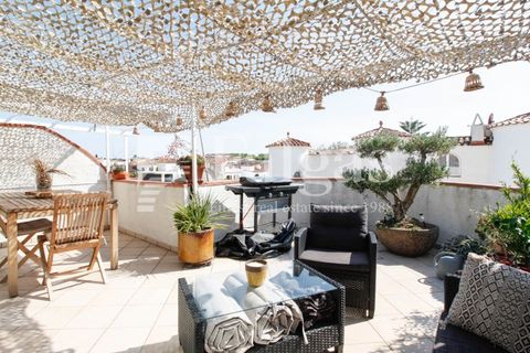 Villa i Empuriabrava, Gerona, Empuriabrava - € 375.000 | Ref: 552 - foto 1