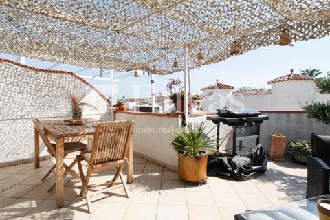 Villa i Empuriabrava, Gerona, Empuriabrava - € 375.000 | Ref: 552 - foto 8