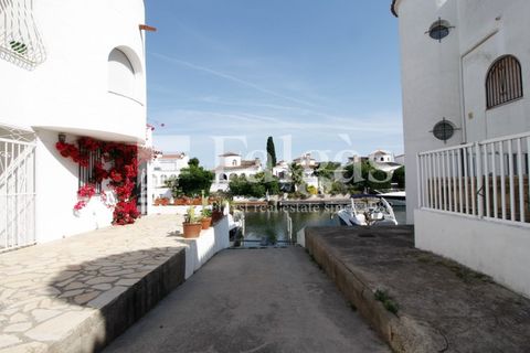 Villa i Empuriabrava, Gerona, Empuriabrava - € 375.000 | Ref: 552 - foto 34