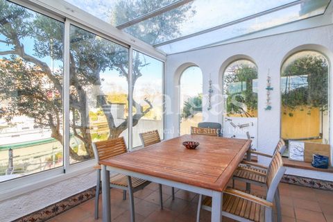 Villa i Empuriabrava, Gerona, Empuriabrava - € 849.000 | Ref: 221 - foto 7