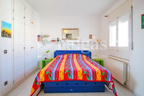 Villa i Empuriabrava, Gerona, Empuriabrava - € 849.000 | Ref: 221 - foto 19