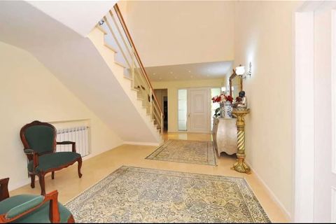 Villa a Sintra, Lisbon, Sintra - € 1.480.000 | Ref: MLT/0020/2025 - foto 9