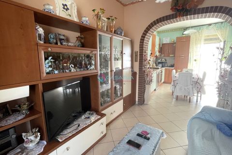 Villa i Silvi, Teramo, Silvi - € 150.000 | Ref: ADM001 - foto 4