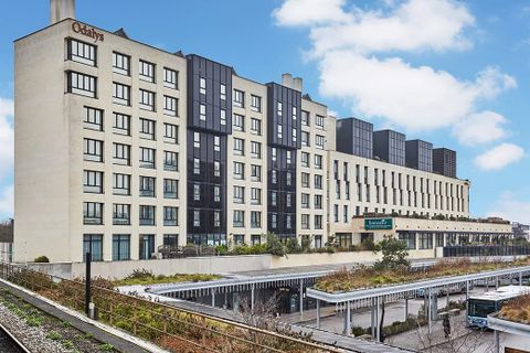 Lejlighed i Rueil-Malmaison, Hauts-de-Seine, Rueil-Malmaison - € 127.200 | Ref: 86424611 - foto 1