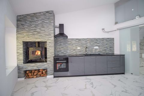 Villa i Barcarena, Lisbon, Barcarena - € 395.000 | Ref: C0376-00672 - foto 2