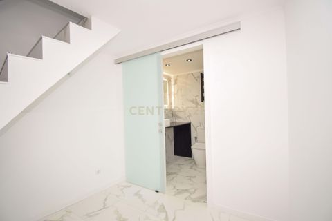 Villa i Barcarena, Lisbon, Barcarena - € 395.000 | Ref: C0376-00672 - foto 6
