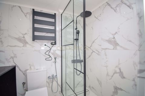Villa i Barcarena, Lisbon, Barcarena - € 395.000 | Ref: C0376-00672 - foto 8