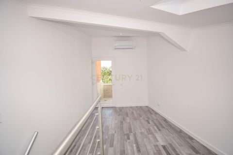 Villa i Barcarena, Lisbon, Barcarena - € 395.000 | Ref: C0376-00672 - foto 10