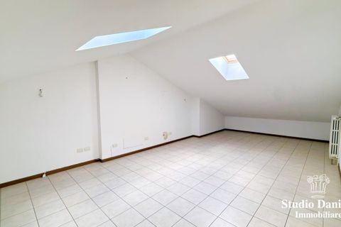 Leilighet i Giussano, Monza and Brianza, Giussano - € 265 000 | Ref: AR-Udine - foto 16