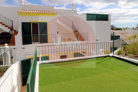 Rækkehus i Lagoa, Faro, Lagoa - € 598.000 | Ref: V2-251029 - foto 2