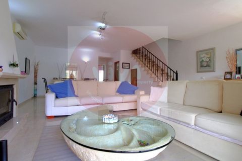 Rækkehus i Lagoa, Faro, Lagoa - € 598.000 | Ref: V2-251029 - foto 4