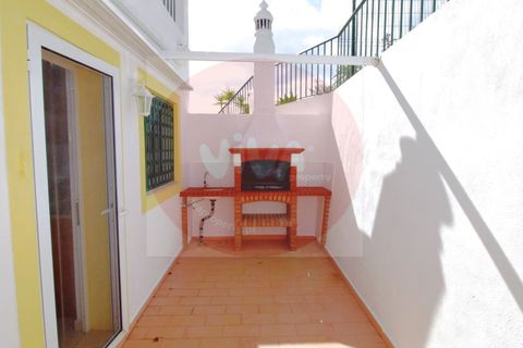Rækkehus i Lagoa, Faro, Lagoa - € 598.000 | Ref: V2-251029 - foto 11