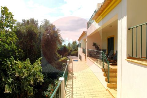 Rækkehus i Lagoa, Faro, Lagoa - € 598.000 | Ref: V2-251029 - foto 12