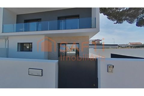 Villa a Entroncamento, Santarem, Entroncamento - € 470.000 | Ref: SAFTI:007386 - foto 3