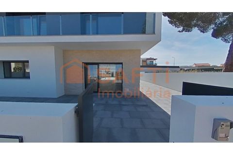 Villa a Entroncamento, Santarem, Entroncamento - € 470.000 | Ref: SAFTI:007386 - foto 4