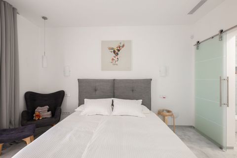 Stadthaus in Calvia, Mallorca, Calvia - € 16.000/Monat | Ref: SPCRM4155 - Foto 28