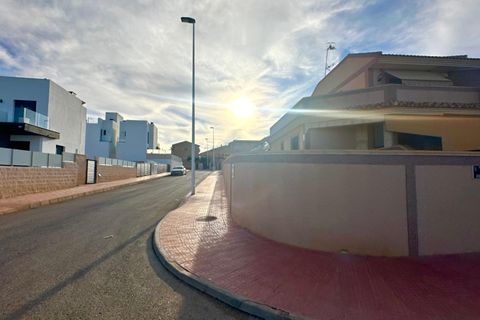 Byhus i Torrevieja, Alicante, Torrevieja - € 449.900 | Ref: MLSC8480289 - foto 9
