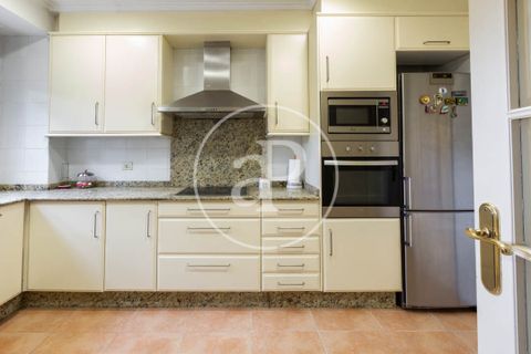 Villa a Godella, Valencia, Godella - € 650.000 | Ref: VV2511014 - foto 7