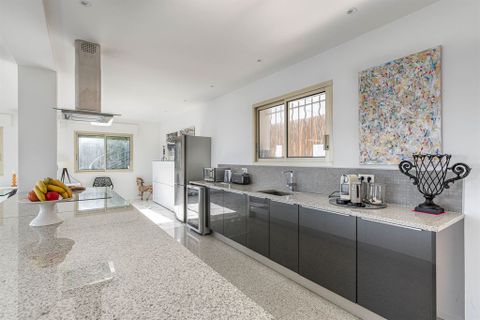 Villa i Eze, Alpes-Maritimes, Eze - € 2.650.000 | Ref: HH-15979130 - foto 6