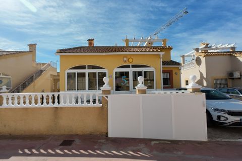 Bungalow i Los Altos, Alicante, Los Altos - € 215.000 | Ref: P8402 - foto 2