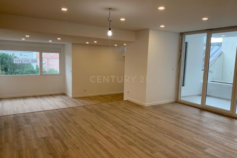 Lejlighed i Amadora, Lisbon, Amadora - € 750.000 | Ref: C0221-03784 - foto 4