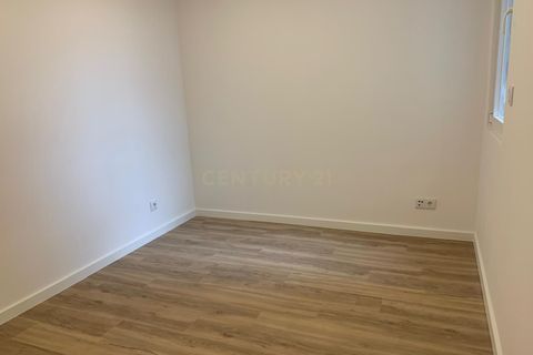 Lejlighed i Amadora, Lisbon, Amadora - € 750.000 | Ref: C0221-03784 - foto 24
