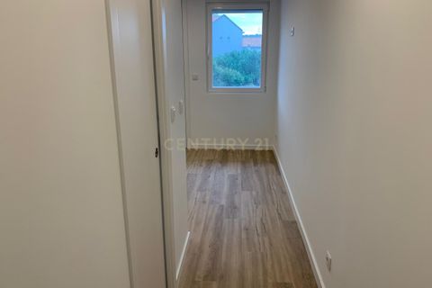 Lejlighed i Amadora, Lisbon, Amadora - € 750.000 | Ref: C0221-03784 - foto 26