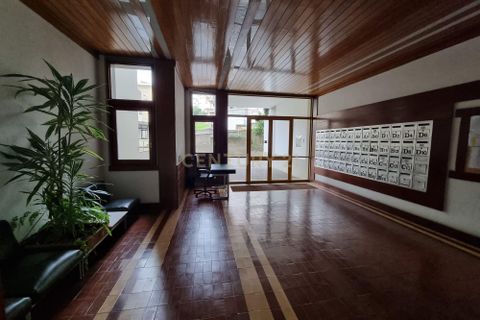 Lejlighed i Amadora, Lisbon, Amadora - € 750.000 | Ref: C0221-03784 - foto 34