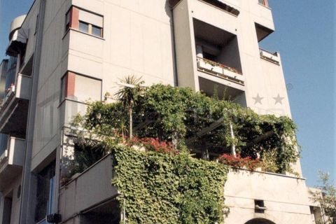 Erhvervsejendom i Rende, Cosenza, Rende - € 350.000 | Ref: 578 - foto 12
